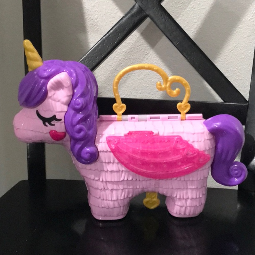 Polly pocket unicorn set